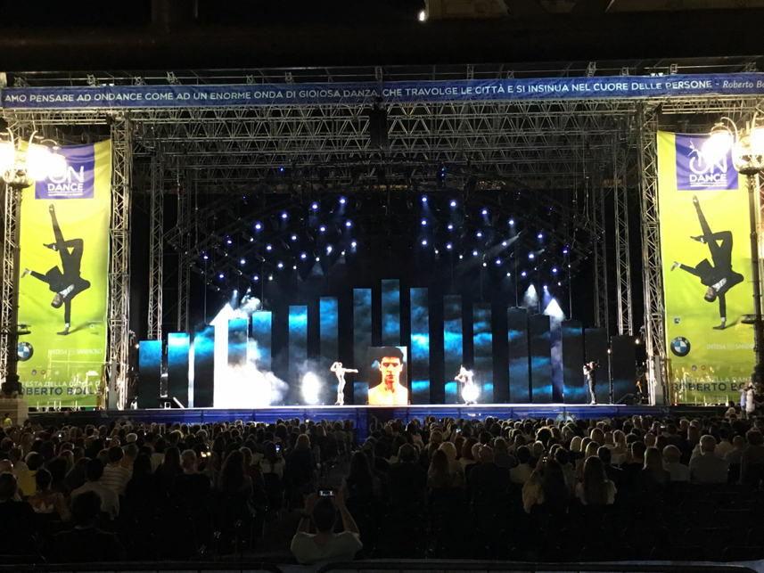 OnDance Roberto Bolle Milano Piazza Duomo