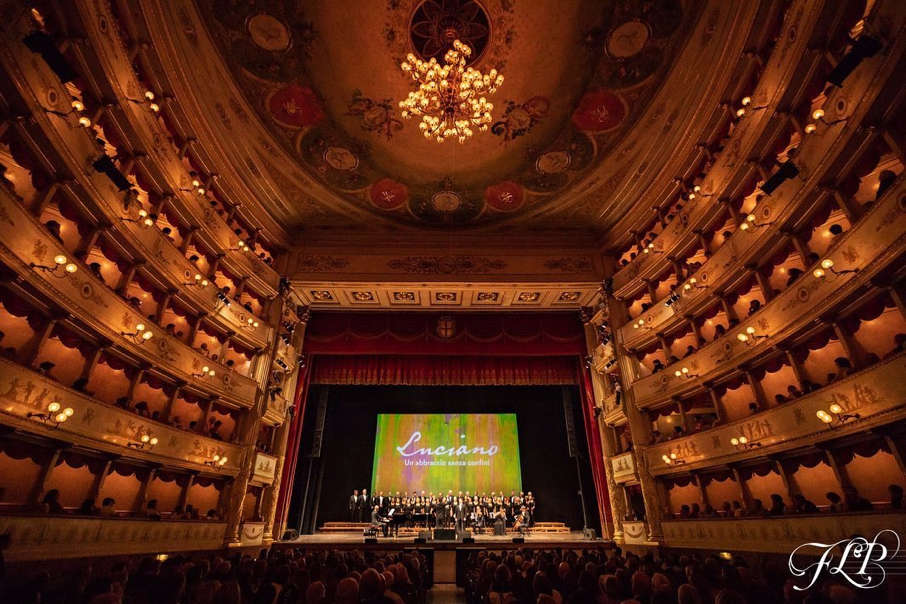 L. Pavarotti Anniversario Teatro Luciano Pavarotti Modena