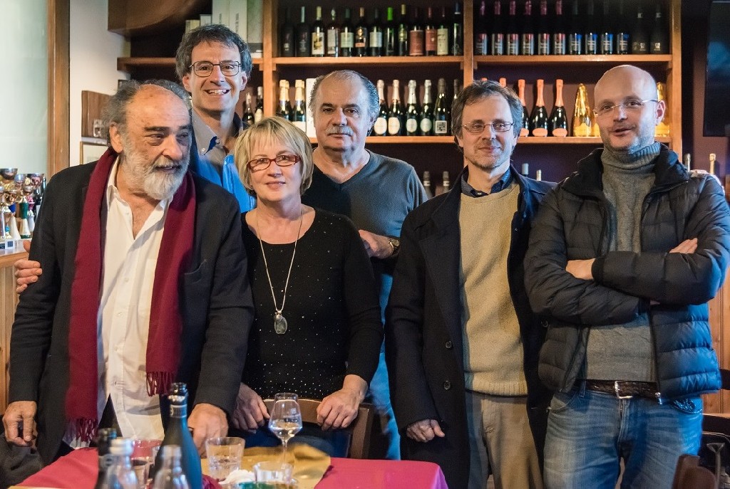 Haber con i tre autori del docufilm Mt Sicuri, Marcheselli, Dradi e Cavaciuti, e D. e L. Grande, Osteria Sapori di Parma, 14-1-2019 (foto Gabbi)