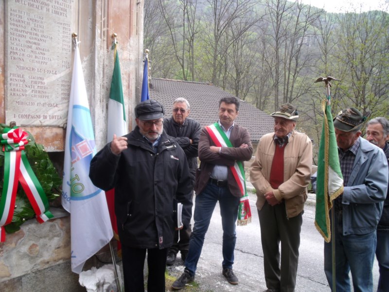 CELEBRAZIONI 25 APRILE 2015 A MIROGLIO     