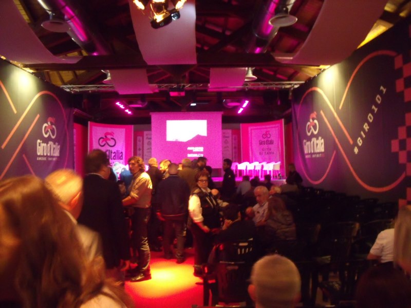 PRESENTAZIONE TAPPA GIRO D'ITALIA AL GALAPALACE DI FRABOSA SOTTANA