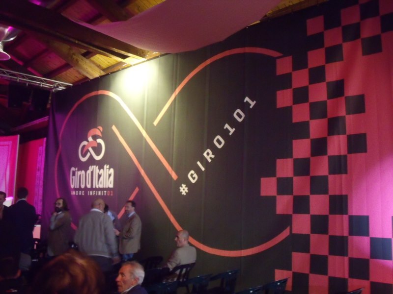 PRESENTAZIONE TAPPA GIRO D'ITALIA AL GALAPALACE DI FRABOSA SOTTANA
