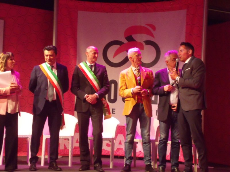 PRESENTAZIONE TAPPA GIRO D'ITALIA AL GALAPALACE DI FRABOSA SOTTANA 